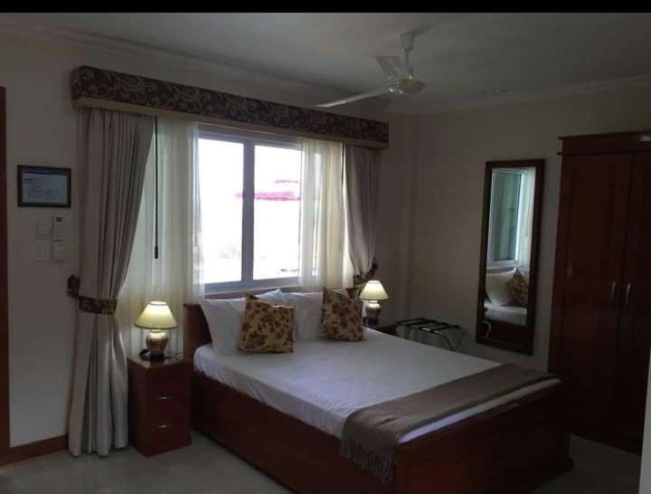 Ocean Breeze Resort Toledo Exterior foto