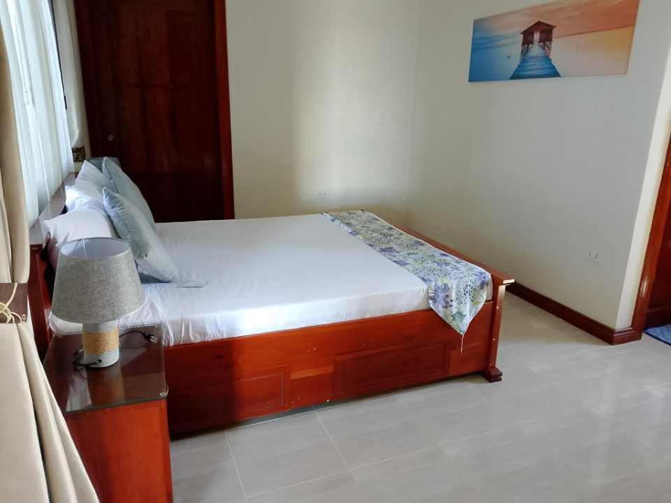 Ocean Breeze Resort Toledo Exterior foto